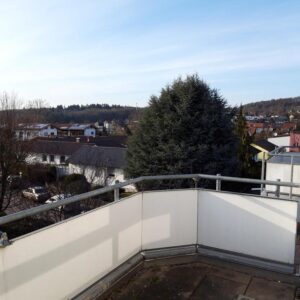 1,5 Zimmer Maisonette-Wohnung in gepflegtem Haus in Warmbronn