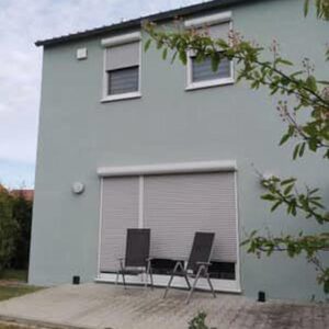 DHH in schöner und ruhiger Süd-West-Lage