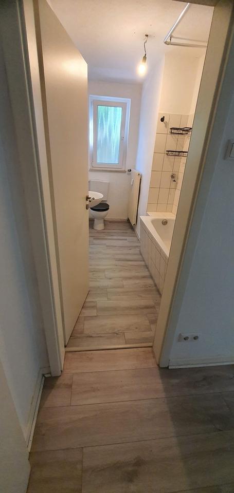 Schöne 2 Zimmer Wohnung in Oberhausen Sterkrade zu vermieten – Bild 5