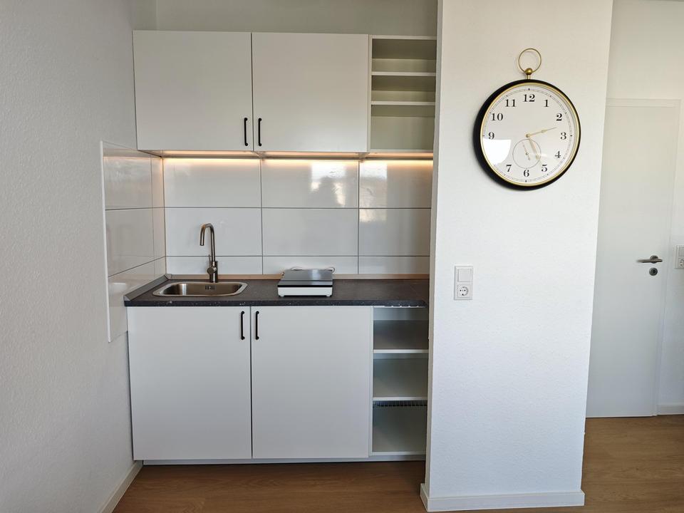 Sofort verfügbar: Sanierte, möblierte 1-Zimmer-Wohnung mit Balkon in Mannheimer Bestlage – Bild 9