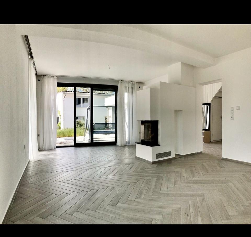 Bei Leipzig, Südlage Garten EFH, Doppelgarage