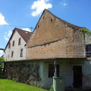Geräumiges Mehrgenerationenhaus; Wohn-Geschäftshaus in Blieskastel mit Garage und Scheune