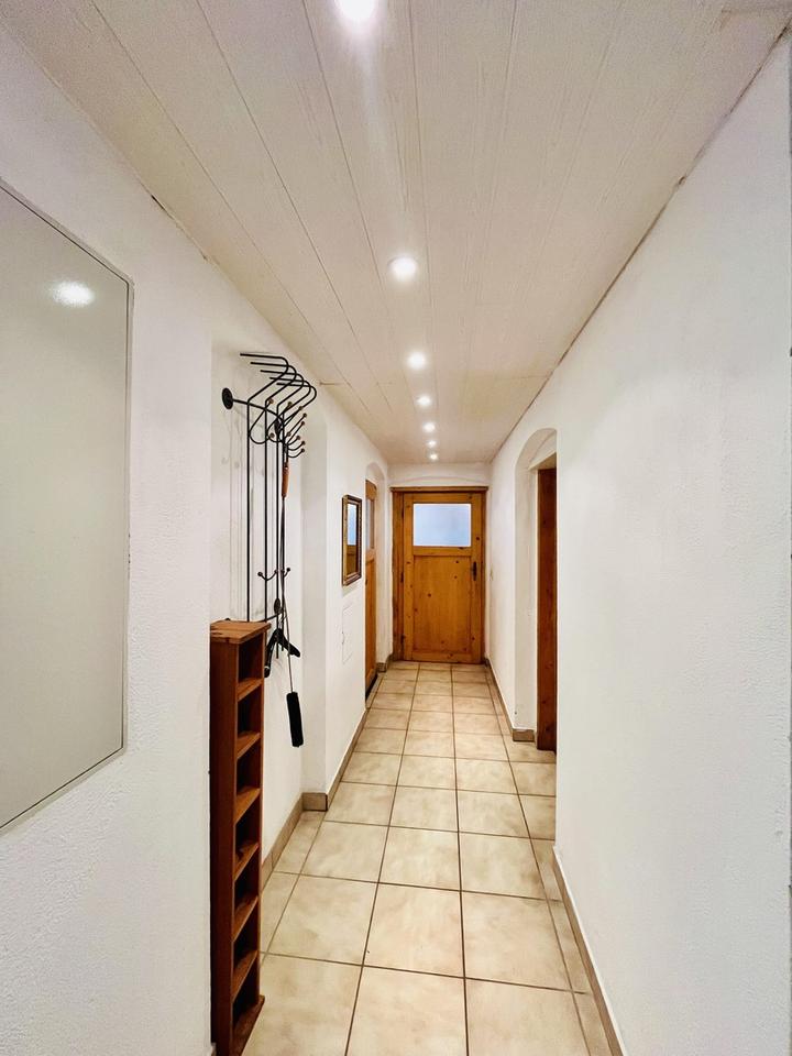 Schönes 2-Familienhaus mit zwei weiteren Zimmern im Gartengeschoss und ausbaufähiges DG! – Bild 35