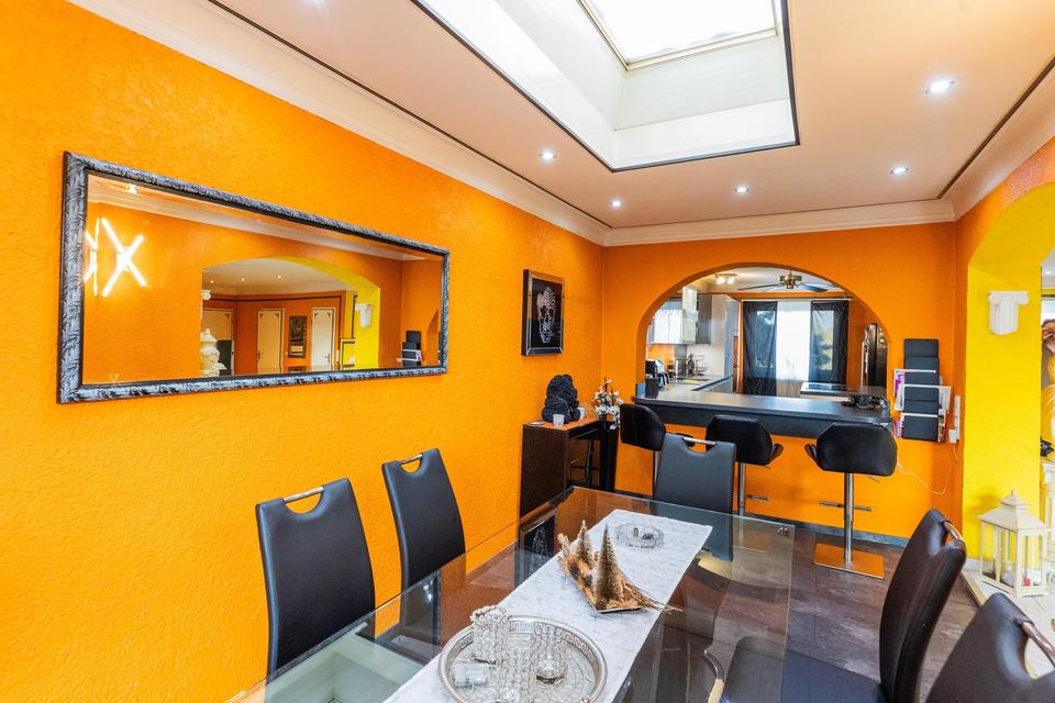 Wohnen wie im Haus: 250 m² auf einer Ebene , separater Eingang, riesen Terrasse – Bild 29