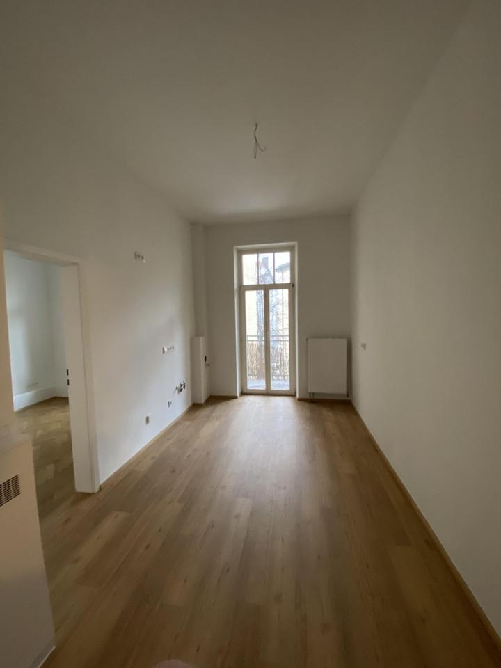 3-Zimmer-Altbauwohnung mit Wohnküche, Balkon & Aufzug Herzogstraße 85, 2. Obergeschoss, München – Bild 12