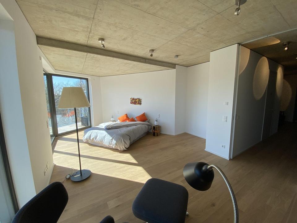 Bilker Bunker - Wohnen über den Dächern von Düsseldorf / Living above the roofs of Düsseldorf – Bild 6