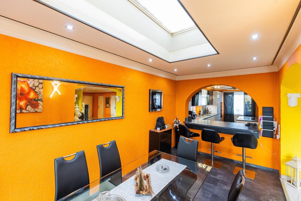 Wohnen wie im Haus: 250 m² auf einer Ebene , separater Eingang, riesen Terrasse – Bild 3