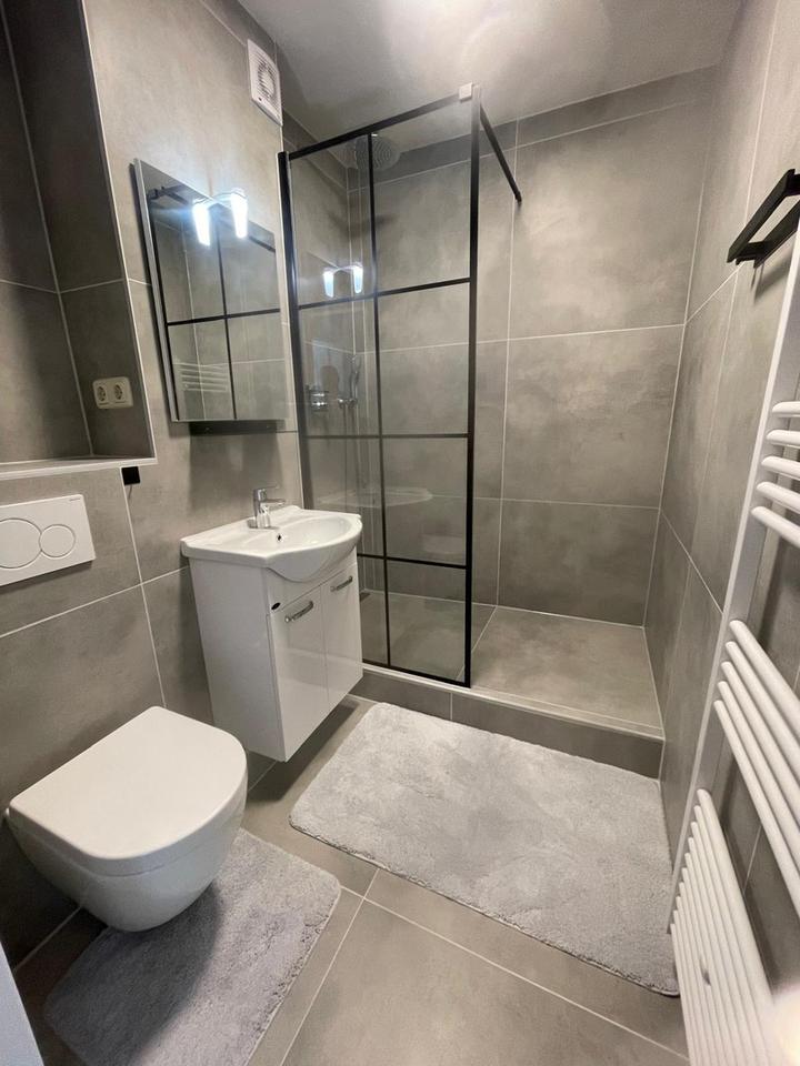 Ruhige moderne möbelisierte Wohnung nähe Stadtpark