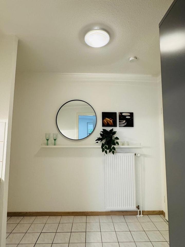 Schicke Singelwohnung mit Terrasse und eigenen Duplexparkplatz – Bild 2