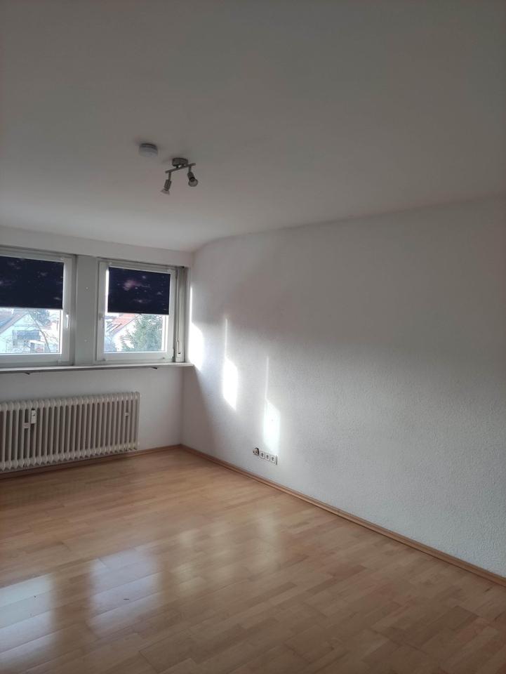 3-Zimmer-DG Wohnung in guter Lage mit Aussicht – Bild 13