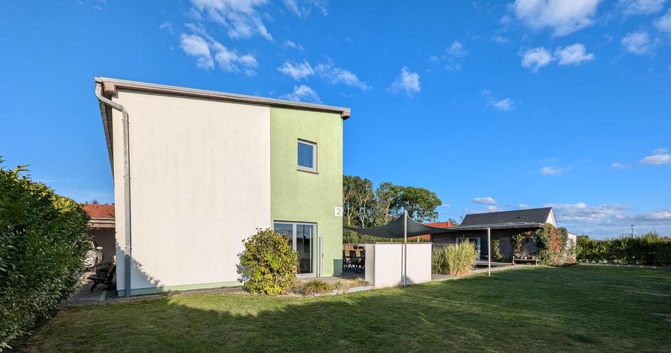 Architektenhaus (KfW 40) mit Schwimmteich + Nebengebäude ( 78 m²)+Solar – Bild 7