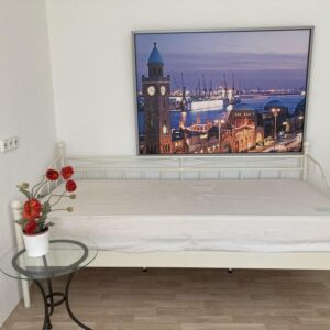 = OHNE MAKLER = AB SOFORT FREI - ruhiges, möbliertes Zimmer in Hamburg - Mitte =