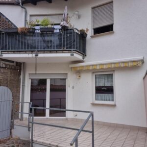 Haus mit 2 separaten Wohnungen