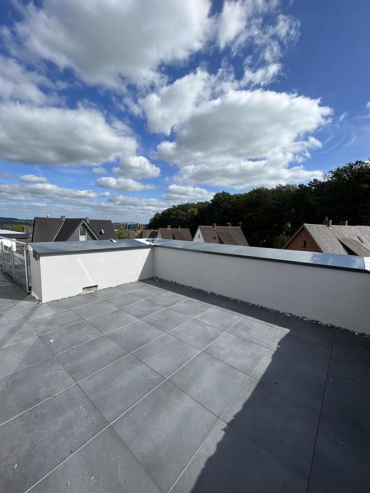 Stilvolle, moderne Penthouse Wohnung mit Dachterrasse/Panoramablick in Melle zu vermieten! – Bild 2