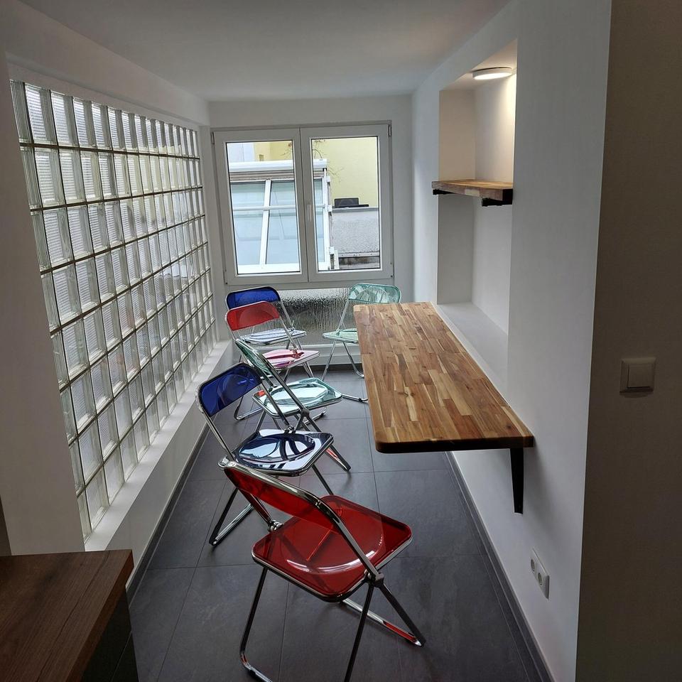 5 WG-Zimmer 16 bis 22 Qm, Küche, Essecke, 2 Duschbäder/WC, 2 WC Darmstadt-Stadtmitte