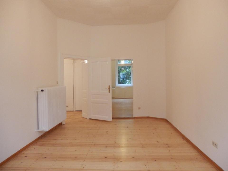 Charmante 2-Zimmer-Altbauwohnung in bester Nordend-Lage