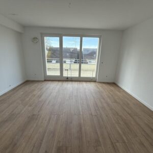 3-Zimmer-Wohnung (106 m²) – Erstbezug nach Kernsanierung, XXL-Dachterrasse, Aufzug