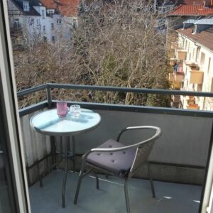 Sehr schöne, helle, gepflegte 2 Zi-Whg. mit EBK und Balkon zum 01.03.2026 zu vermieten