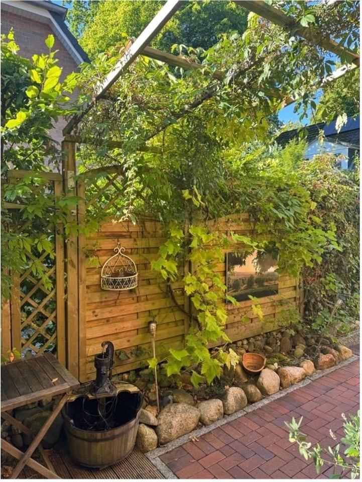 Charmante Doppelhaushälfte mit Garten – Bild 4