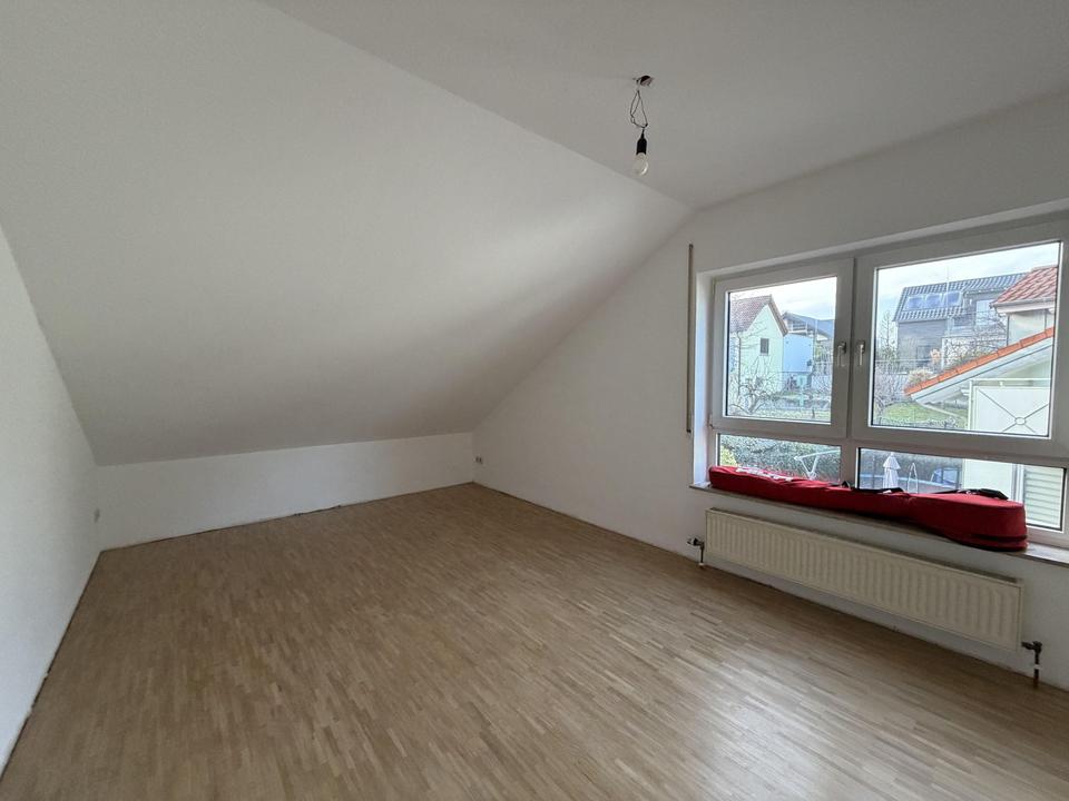 Cleebronn, sonnige 3 Zimmerwohnung – Bild 3