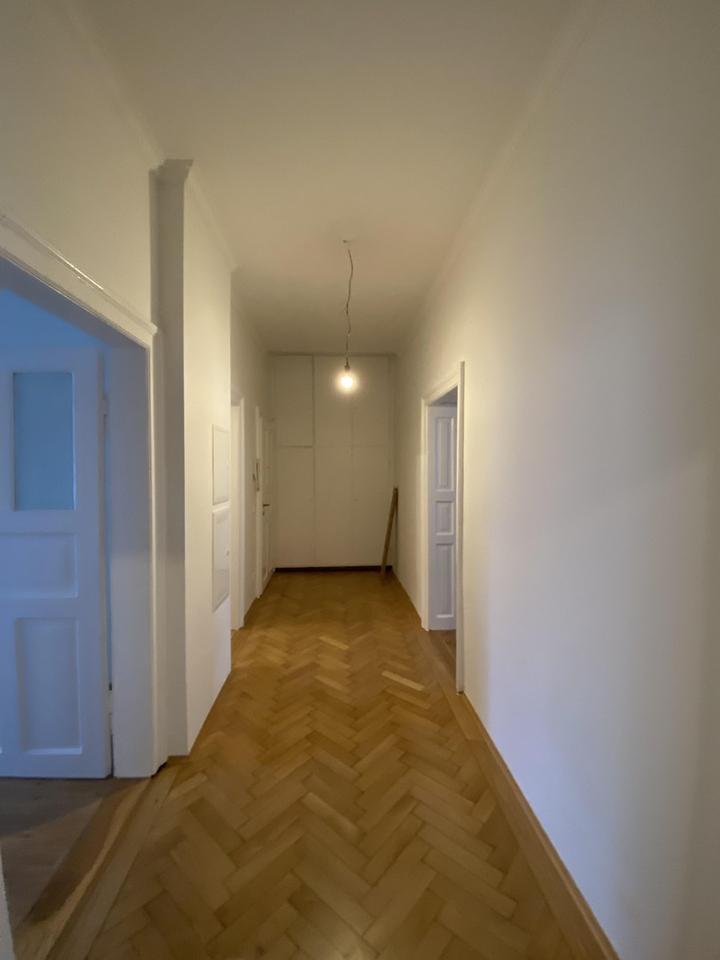 3-Zimmer-Altbauwohnung mit Wohnküche, Balkon & Aufzug Herzogstraße 85, 2. Obergeschoss, München – Bild 11
