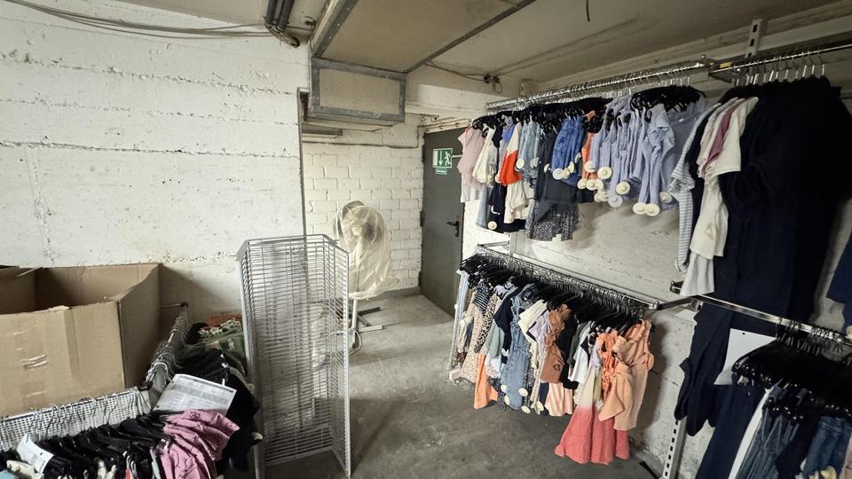 Gewerbefläche im Erdgeschoss mit Lagerkeller (provisionsfrei) – Bild 26