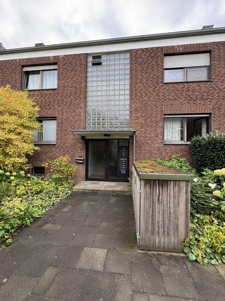 Schöne 2-Zimmer Wohnung mit Balkon in Neuss (Stadionviertel)