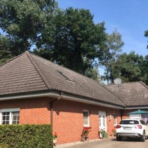 1 - 2 Fam. Haus mit Ausbaureserve im DG auf sehr gepflegtem 3000m2 Grundst.