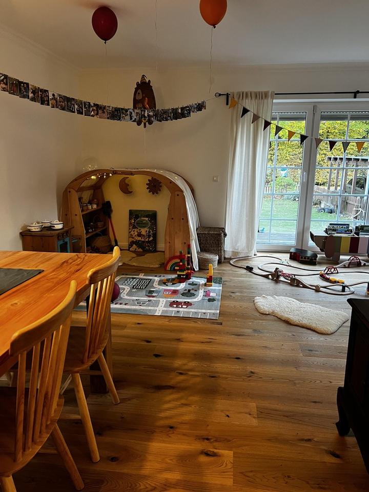 Traumhaftes Einfamilienhaus im Grünen – Bild 4