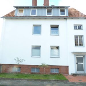 Glücksfall: Charmante sonnige 3 Zi-Whg. renoviert-in bester grüner Lage -