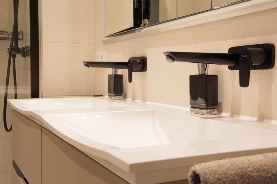 *wunderschönes Wohnambiente, 4 Zi, ca. 108 m², inkl. EBK, lux. Möblierung u. Balkon, zentrumsnah* – Bild 26