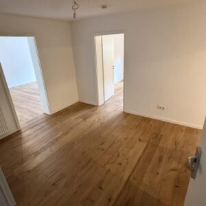 Schöne 3 Zimmer Wohnung mit Terasse und Garten in Limburgerhof