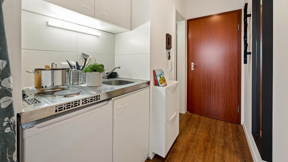 Perfektes City-Apartment: Möbliertes Zuhause für unkompliziertes Wohnen – Bild 3