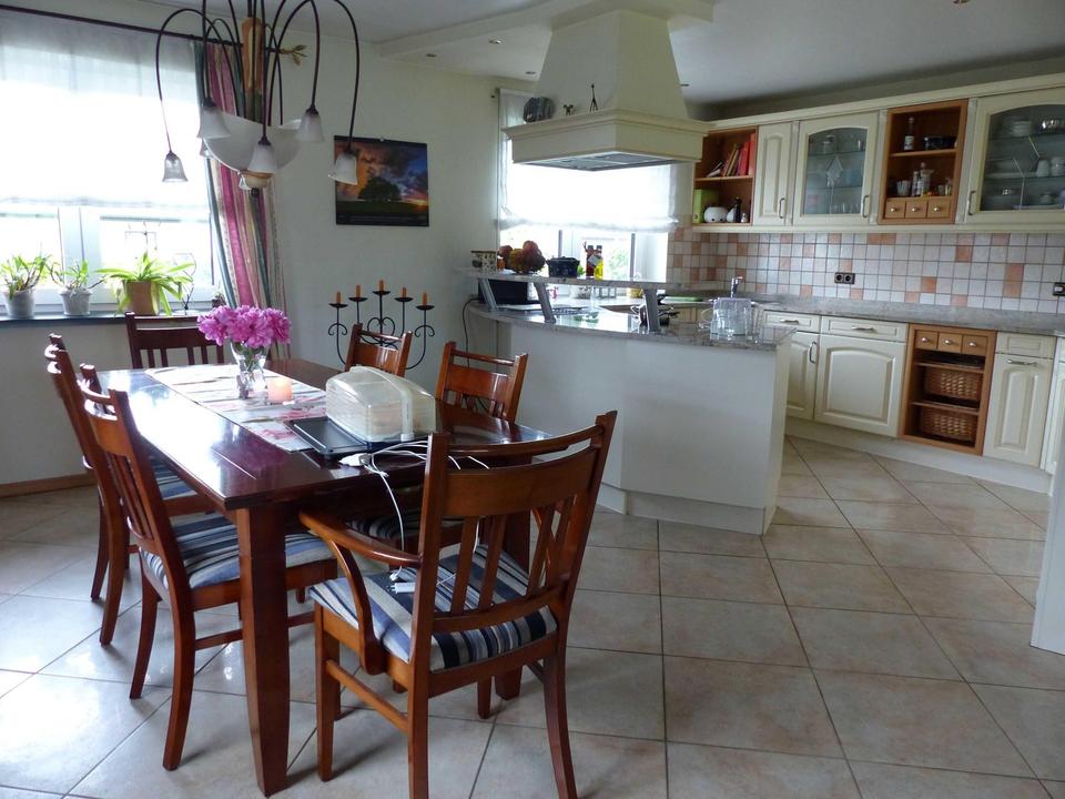 2,5 Familienhaus mit Blauenblick – Bild 3