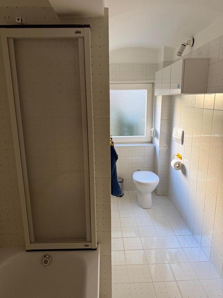 Schöne große Wohnung im gehobenen Standard in sehr guter Wohnlage im Dobbenviertel – Bild 34