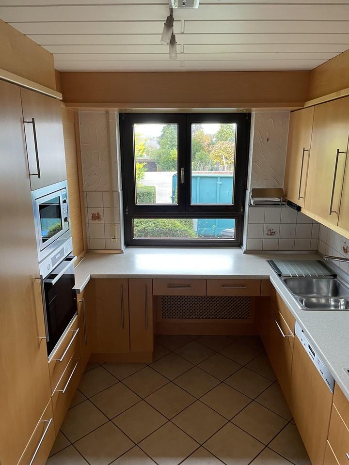 Großzügiges, helles Einfamilienhaus mit Einliegerwohnung, Massivbauweise, Sackgassenlage – Bild 25