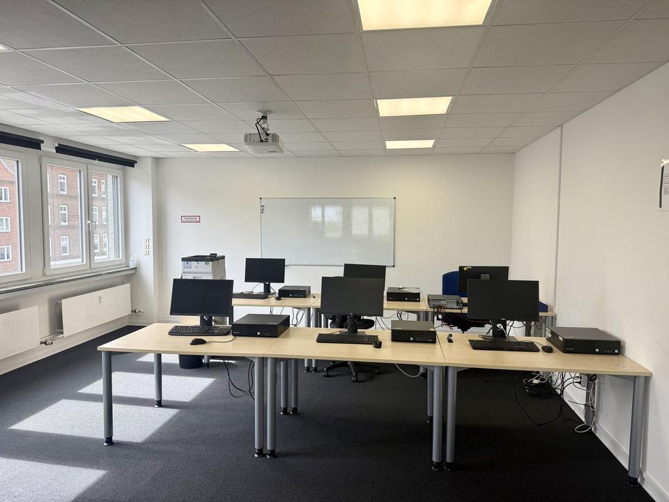 Gewerbefläche 250-750 m² in zentraler Lage von Kiel , Provisionsfrei – Bild 11