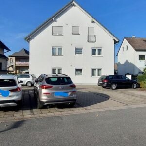 Schöne helle 3-Zimmer-DG-Wohnung