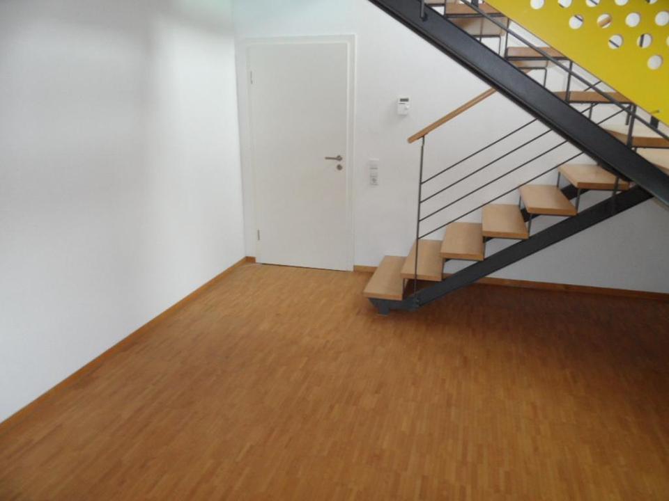3-Zimmer im Dachgeschoss mitten im Heusteigviertel inkl. EBK – Bild 15