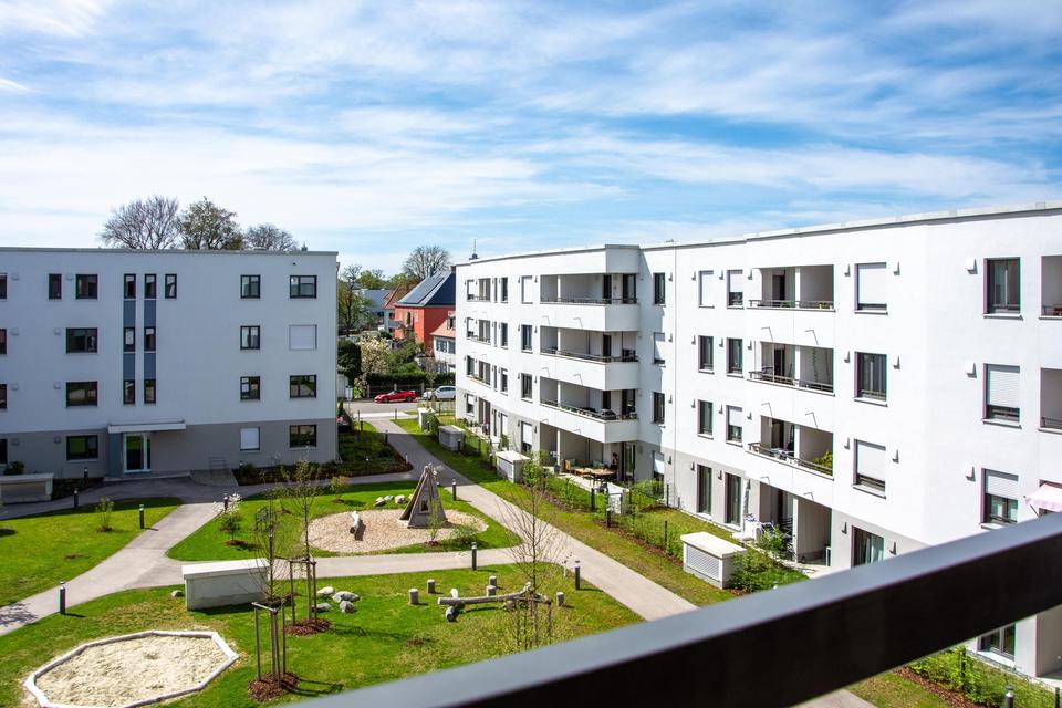 *wunderschönes Wohnambiente, 4 Zi, ca. 108 m², inkl. EBK, lux. Möblierung u. Balkon, zentrumsnah* – Bild 30