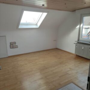 3-Zimmer-DG Wohnung in guter Lage mit Aussicht
