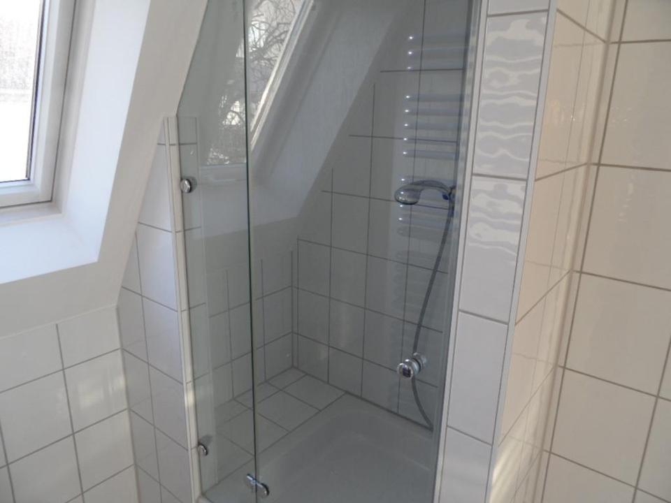 3-Zimmer im Dachgeschoss mitten im Heusteigviertel inkl. EBK – Bild 4