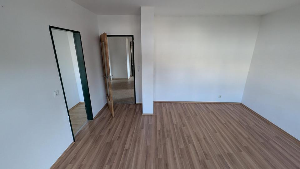 3-Zimmer-Wohnung mit Balkon in Inzell – Bild 4