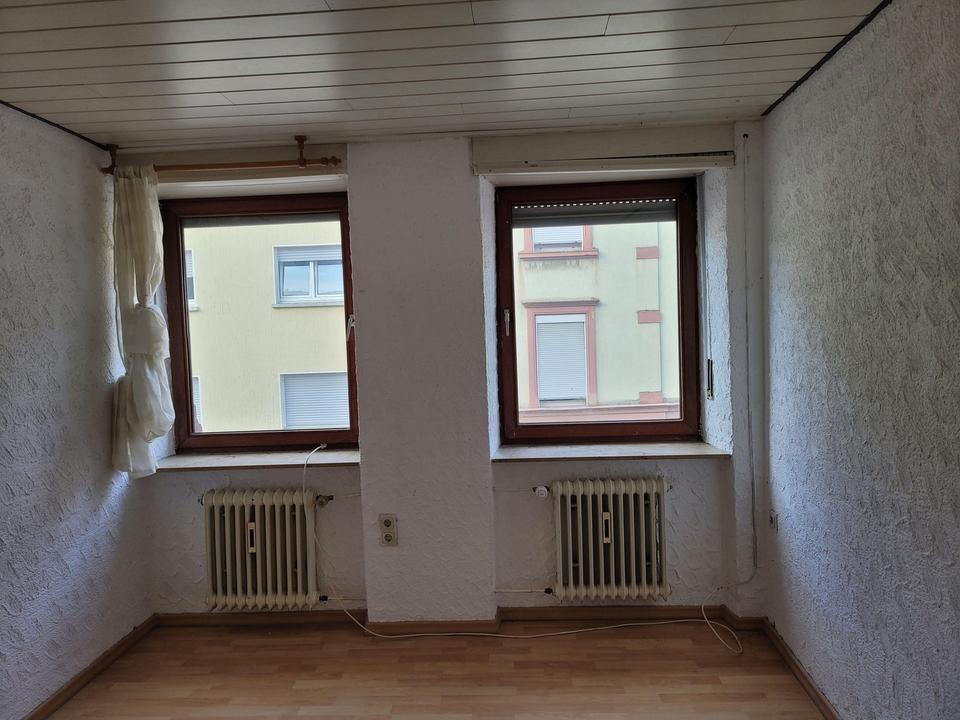 5ZKBB Wohnung mit Garten und Parkplatz in Pirmasens – Bild 7