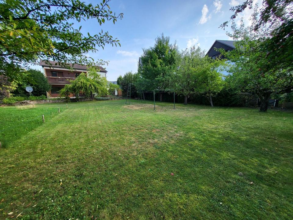 Großzügiges Grundstück, auch teilbar, in exklusiver Lage in Rathsberg bei Erlangen – Bild 4