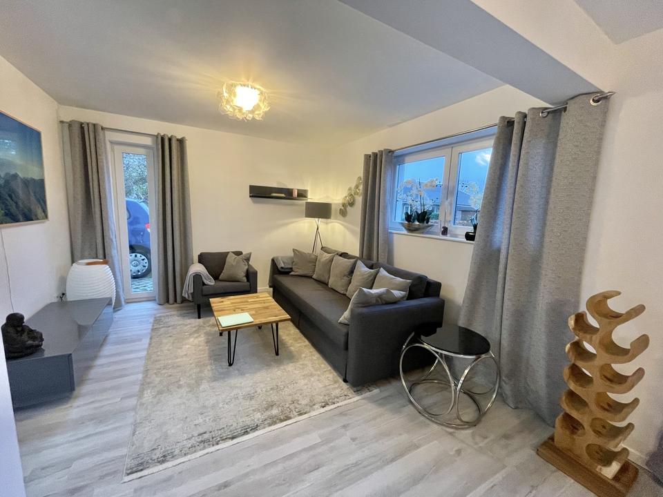 Möbliertes Endreihenhaus in Norderstedt mit 4 Schlafzimmern – Bild 5