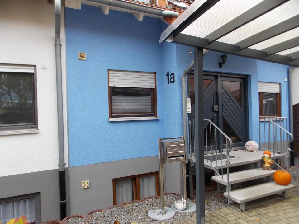 Renditeobjekt: Mehrfamilienhaus mit 3 Wohnungen – Bild 2