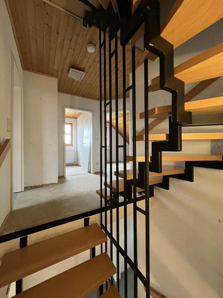 ATTRAKTIVE DOPPELHAUSHÄLFTE IN STEGAURACH MIT GROSSZÜGIGEM GARTEN UND GARAGE – Bild 15