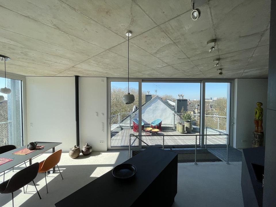 Bilker Bunker - Wohnen über den Dächern von Düsseldorf / Living above the roofs of Düsseldorf – Bild 20