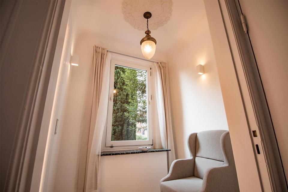 Wundervolle kleine Villa mit traumhaften Garten - komplett saniert! – Bild 26